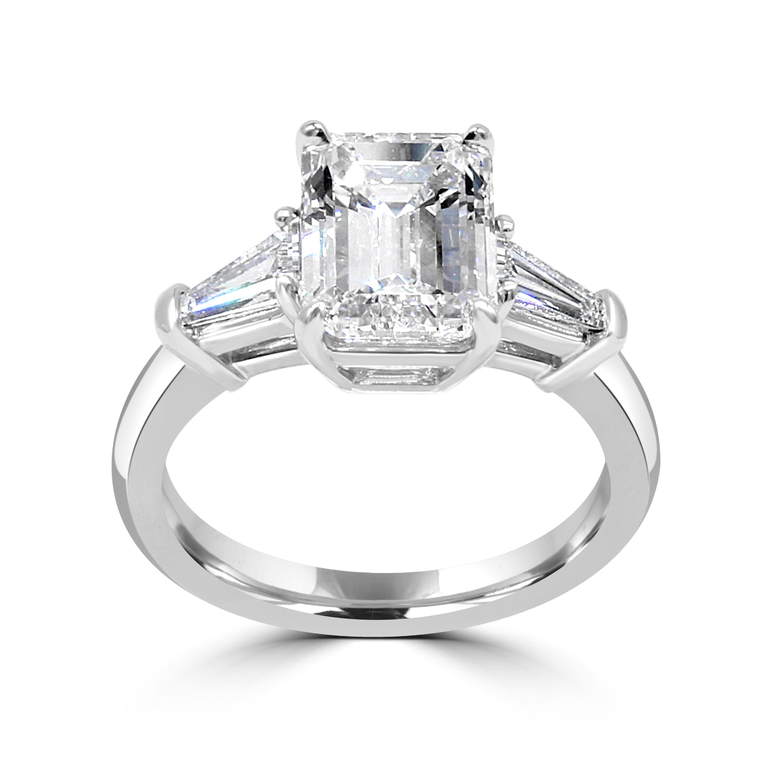 Classic Emerald cut with side Tapper Baguettes