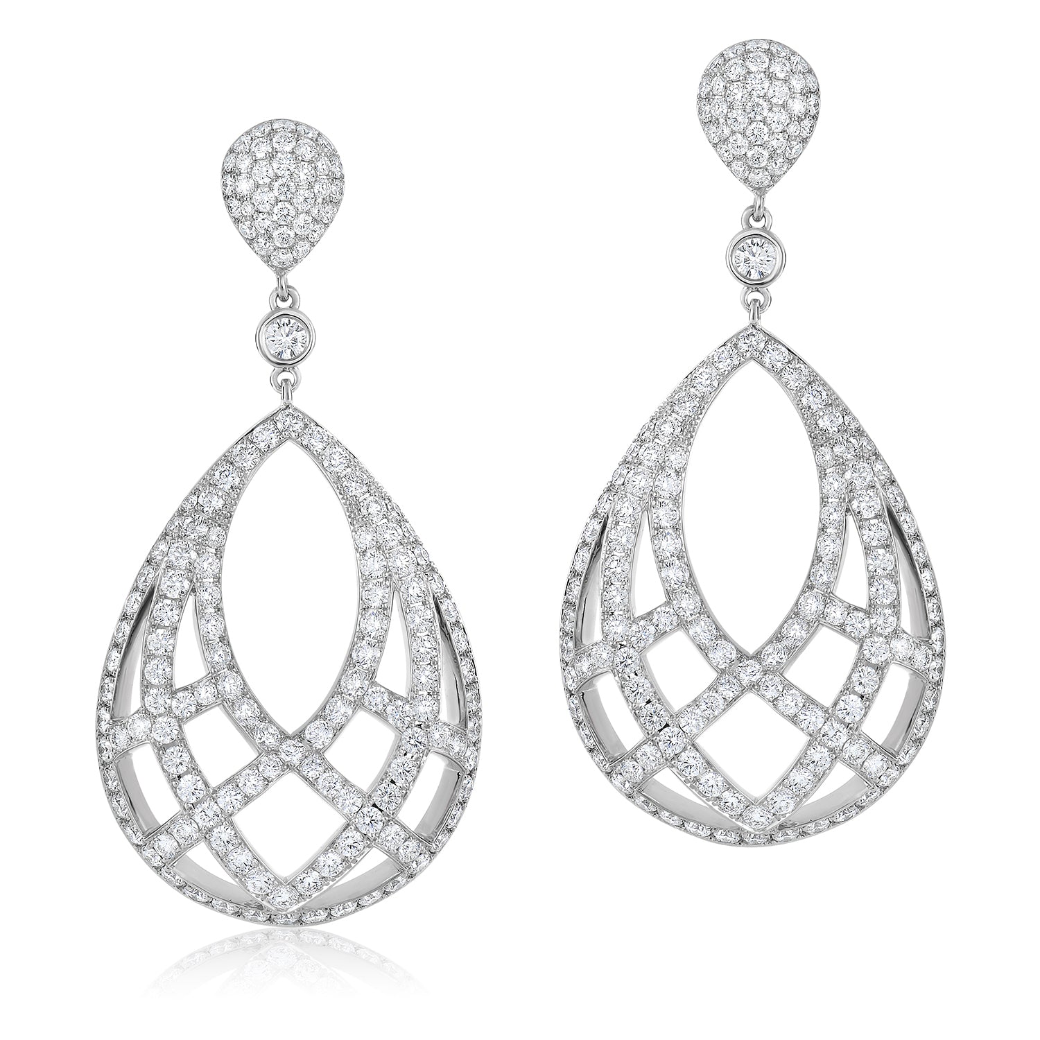 Elegant diamonds hanging earrings